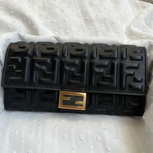 Fendi Black FF Embossed Baguette Napa Continental Wallet